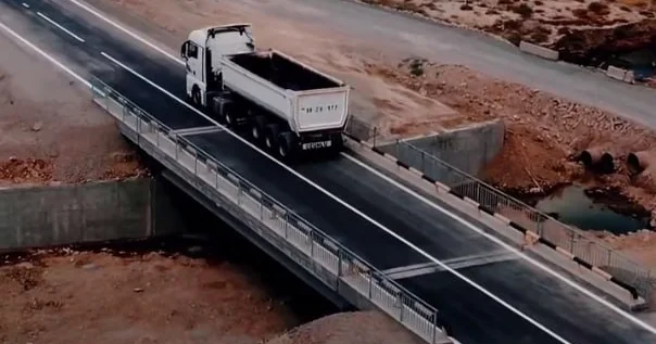 Bakıda yeni körpü inşa olundu VİDEO