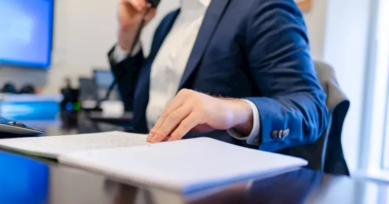 Xaricdə təhsil şirkəti sizi aldadıbsa, nə etməlisiniz? Açıqlama