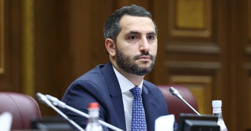 Parlament sədrindən II Qareginə: “O, katolikos deyil”