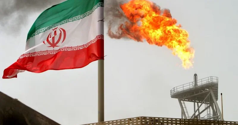 Иран продолжает продавать нефть вопреки морской блокаде США Minval Politika