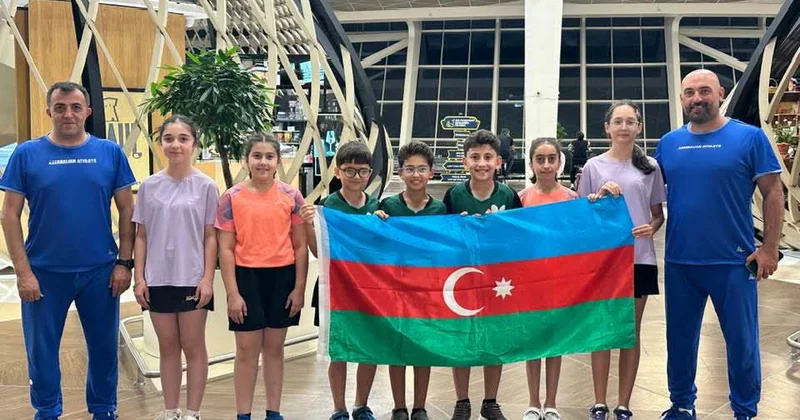 Stolüstü tennisçilər Fransaya yollanıblar