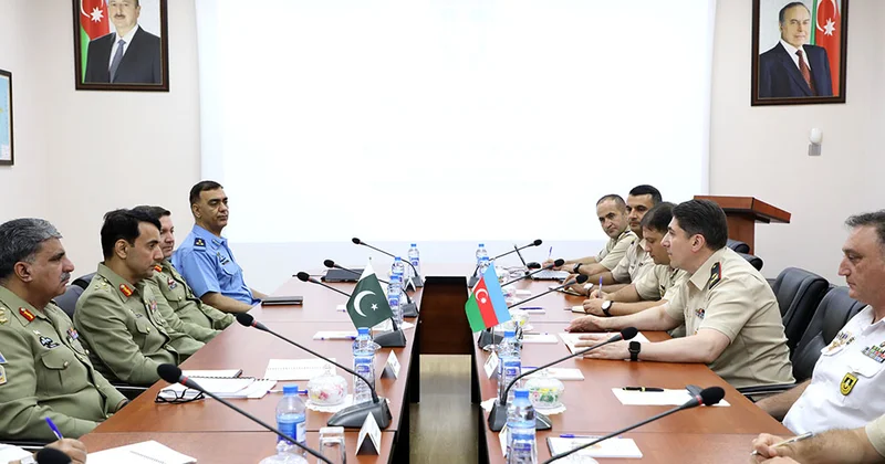 Pakistan hərbçiləri Bakıya gəldi