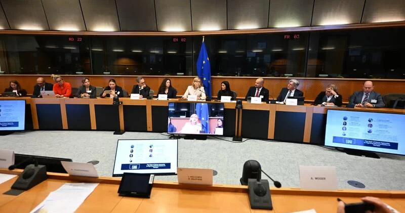Классические информационные агентства становятся основой мировой информационной системы