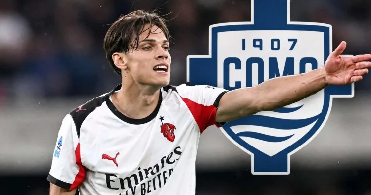 Milan ın yarımmüdafiəçisi Komo ya keçir