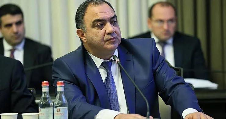 Paşinyan onu müdafiə naziri təyin edəcək