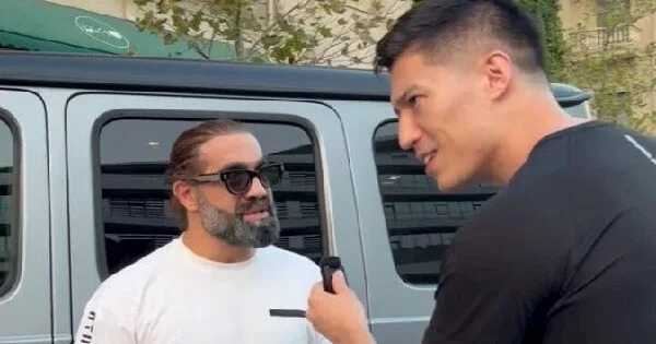 Rafael Ağayev yapon blogerə özünü belə təqdim etdi Video