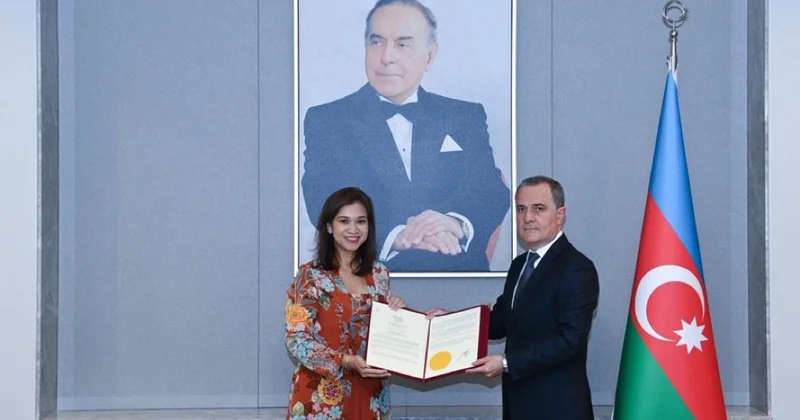 Ceyhun Bayramov Malayziyanın ölkəmizdə yeni təyin olunmuş səfirini qəbul edib