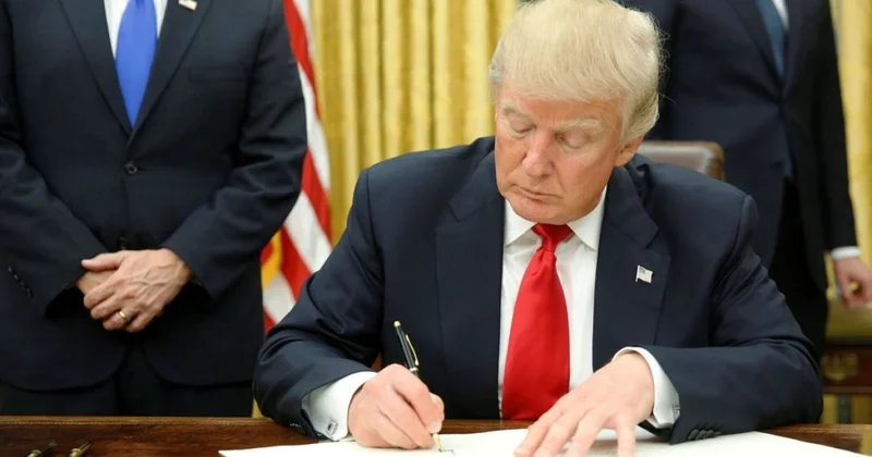 Трамп ввел ограничения на иностранное оборудование в энергетике