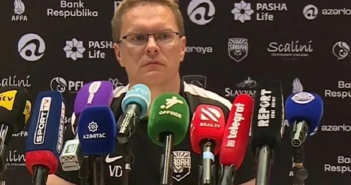 Teleşoudan ÇL ə: Dambrauskas “divlər” səhnəsində... Foto