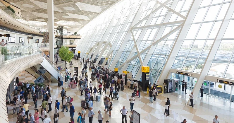 Hava Limanında narkotiklə tutuldu, evində də axtarış aparıldı FOTO