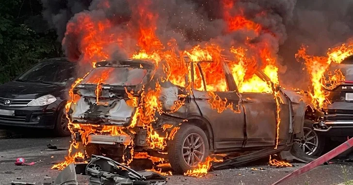 В Санкт Петербурге взорвался автомобиль высокопоставленного военного