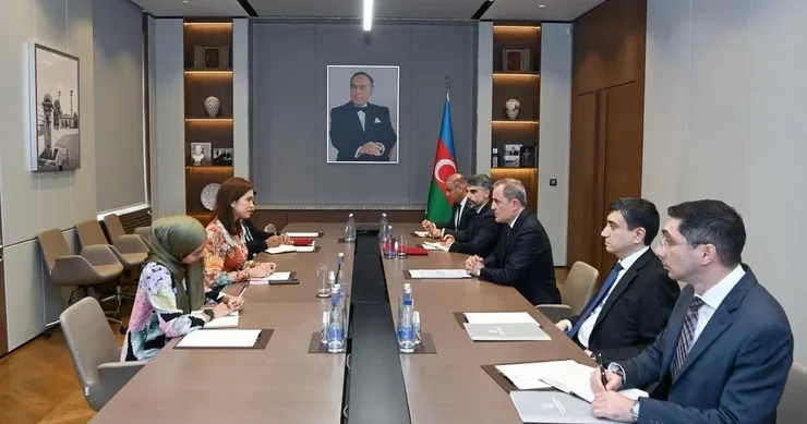 Azərbaycan Malayziya ikitərəfli münasibətləri müzakirə olunub