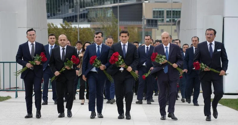 Tarixi ziyafətdən tarixi foto
