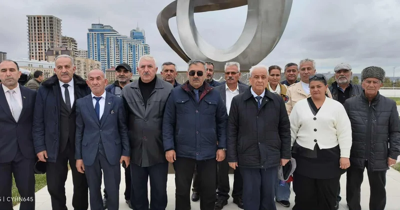 AzVP şəhidlərimizi andı FOTOLAR