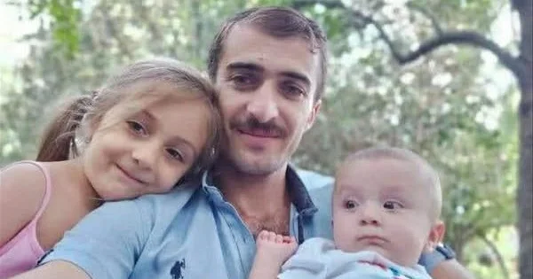 Şəhid ata qızları ilə...5 ilin FOTOSU