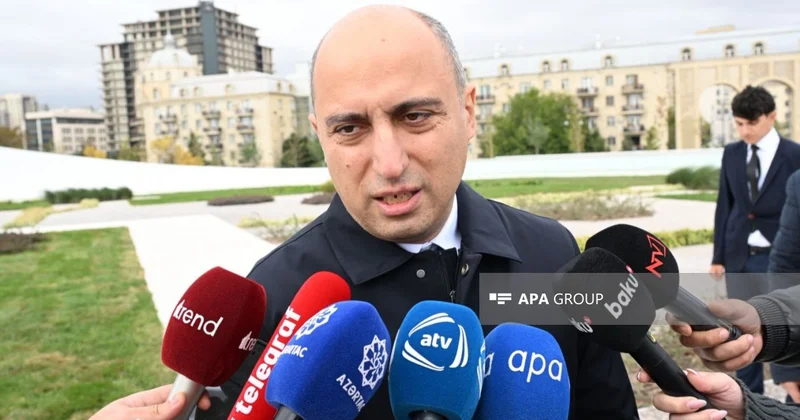Nazir məktəblərdə pul yığılması hallarına münasibət bildirib