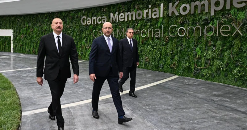 İlham Əliyev Gəncə Memorial Kompleksinin açılışında iştirak etdi (FOTO)