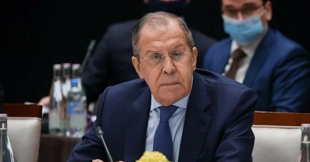 Лавров: некоторые знающие люди рассказали об обсуждении новых ударов по Ирану