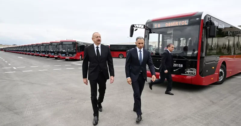 Алиев на открытии Гянджинского автопарка ООО BakuBus ФОТО