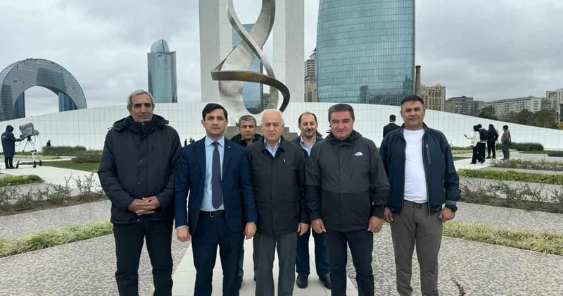 ƏHD Partiyası 8 Noyabr abidəsini ziyarət edib FOTOLAR