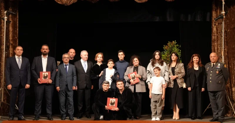 Kukla Teatrında “İnnab ağacı” tamaşasının premyerası olub