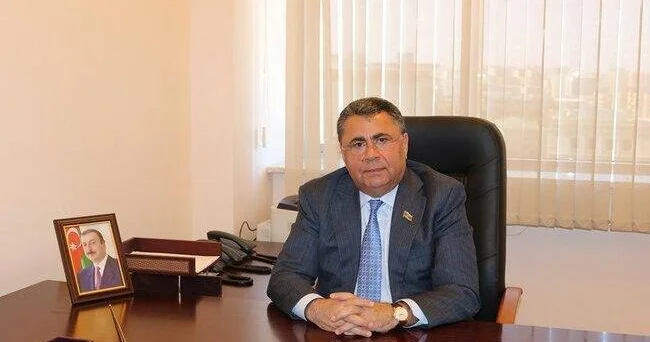 Deputat Anım Gününü səhv saldı, xalqı təbrik etdi Video