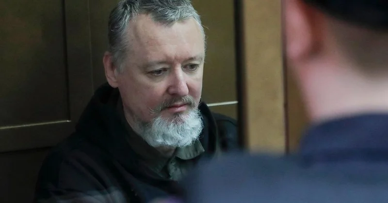 Даже Гиркин запаниковал: России пора выходить из войны