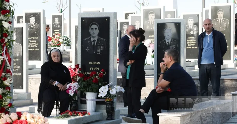 Vətən müharibəsinin ildönümü ilə əlaqədar Hərbi Memorial Məzarlığa ziyarət başlayıb FOTO