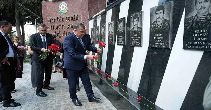 Xətai rayonunda ehsan süfrəsi təşkil olundu Foto