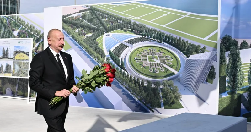 İlham Əliyev Bakıdakı Zəfər parkında şəhidlərin xatirəsini ehtiramla yad etdi