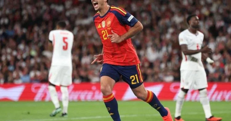İngiltərə İspaniya matçında 5 qol İCMAL