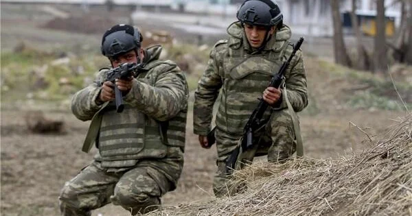 "Gözünüz aydın, komandir, çatdıq" Video