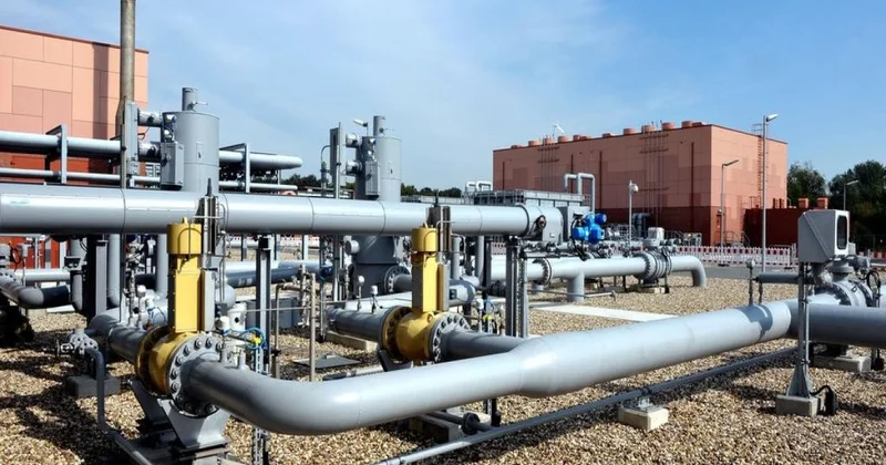 Avropa Komissiyası Aİ ölkələrini qaz və elektrik enerjisi istehlakını məcburi azaltmağa çağırıb
