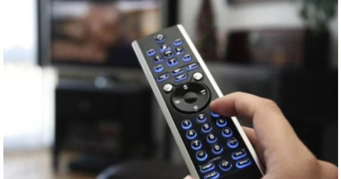 Bu gün baş tutacaq oyunları hansı kanallar canlı yayımlayacaq?