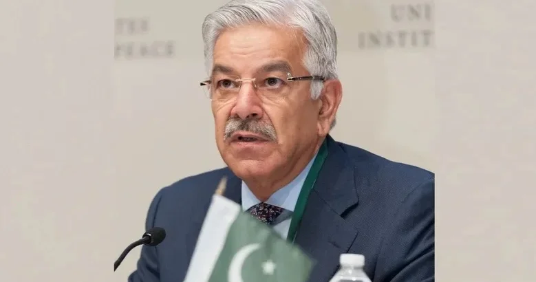 BMT də qalmaqal: Nazirin jurnalist qadına jesti ortalığı qarışdırdı VİDEO