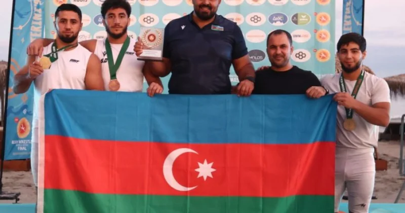 Çimərlik güləşində Azərbaycan millisi tarix yazıb