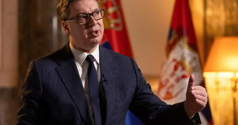 Президент Сербии заявил о предстоящей сложной политической борьбе