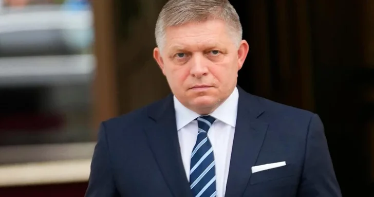 Фицо допустил возможность досрочных парламентских выборов в Словакии