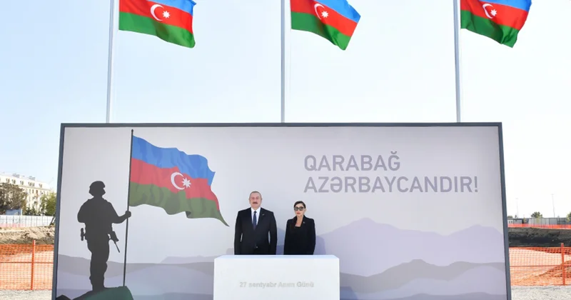 Prezidentlə xanımı Bakıdakı Zəfər parkında olub