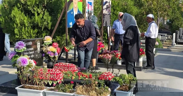День памяти в Нахчыване: к могилам шехидов возлагают цветы