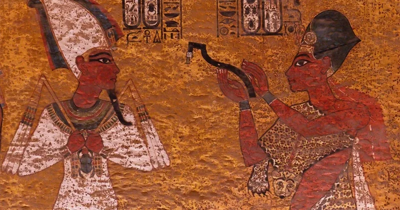 Tutanxamonun məzarındakı gizli otaqlar və Nefertiti şübhəsi