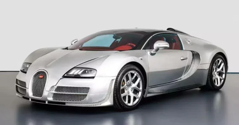 Фернандо Алонсо стал владельцем самого дорогого Bugatti Veyron в истории