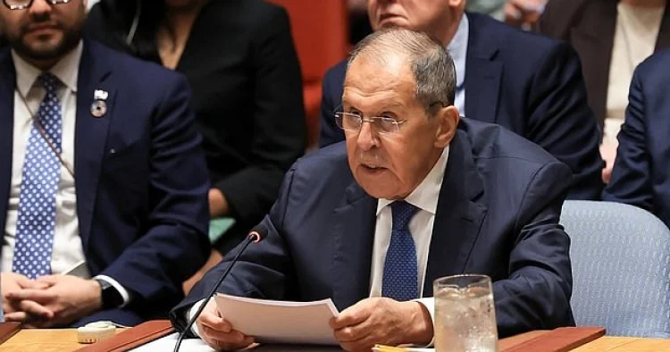 “Türkiyə S 400 sistemlərini yalnız Rusiyanın razılığı ilə başqa ölkəyə verə bilər”