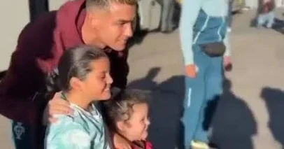 Ronaldu azyaşlı azarkeşlərə görə mühafizəçiləri saxladı VİDEO