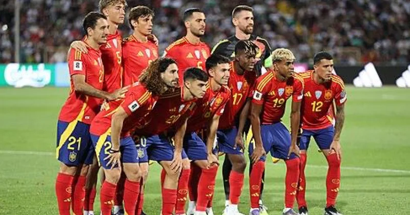 İspaniya millisi tarixi rekord qırdı