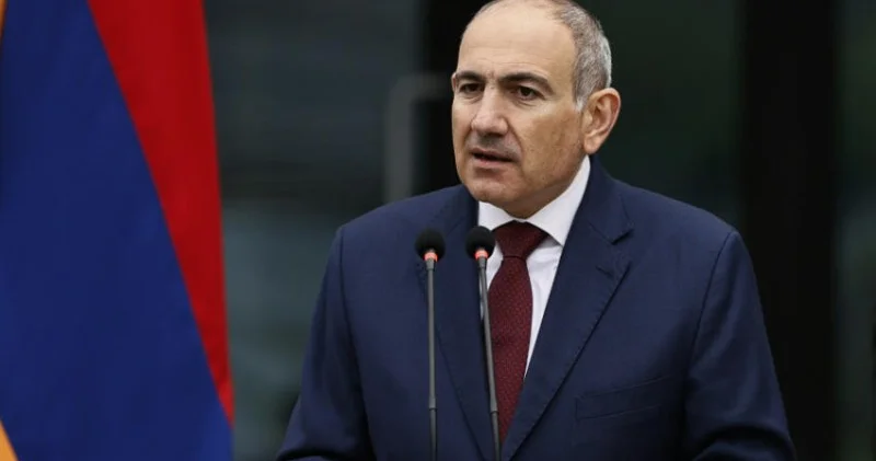 Paşinyan Türkiyə yük maşınlarının Ermənistandan Azərbaycana gedə biləcəyi marşrutu açıqlayıb