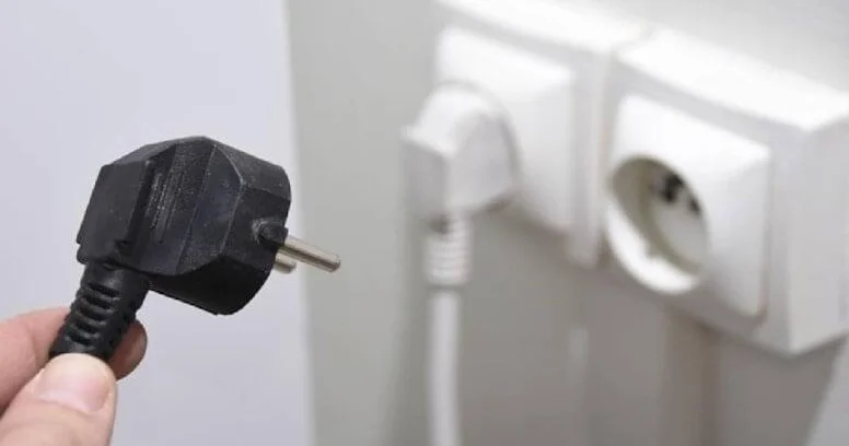 Axşam bu cihazı mütləq cərəyandan ayırın: nə televizor, nə də telefon adapteridir