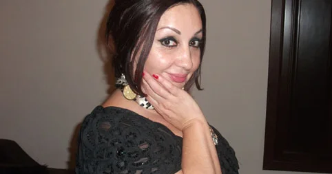 Xalq artisti efirdən ağlayaraq GETDİ VİDEO