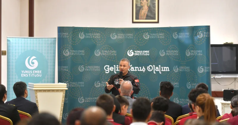 Alper Gezeravcı: Türk dünyasının gəncləri gələcəyi formalaşdıracaq