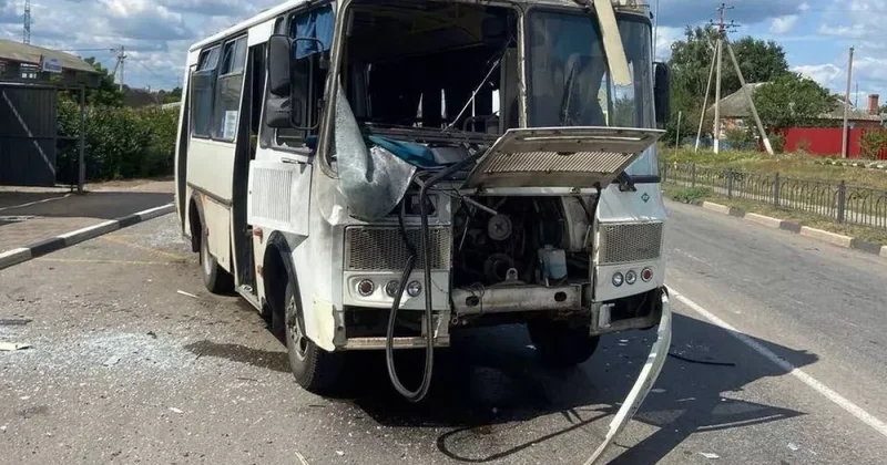 Атака БПЛА на автобус в Брянске: погиб один человек